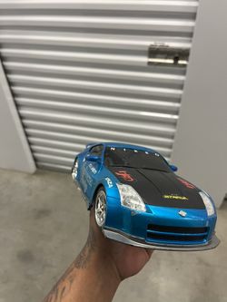 Nikko R/C - NISSAN 350Z (1/16e) - Modélisme