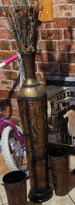 3 tin or metal decor $20