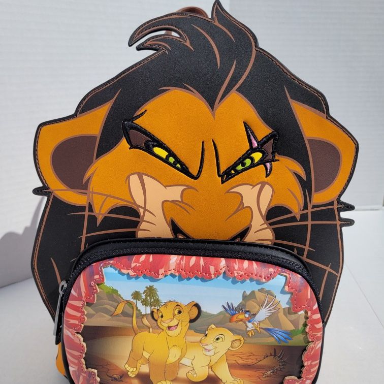 Disney Loungefly Lion King Crossbody for Sale in North Las Vegas, NV -  OfferUp