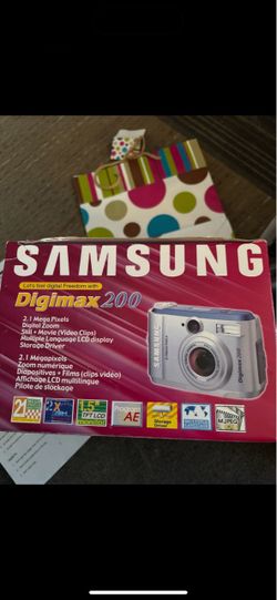 Vintage Samsung digital camera