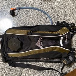 Kelty Hydration Backpack 1.5 L (quarts)