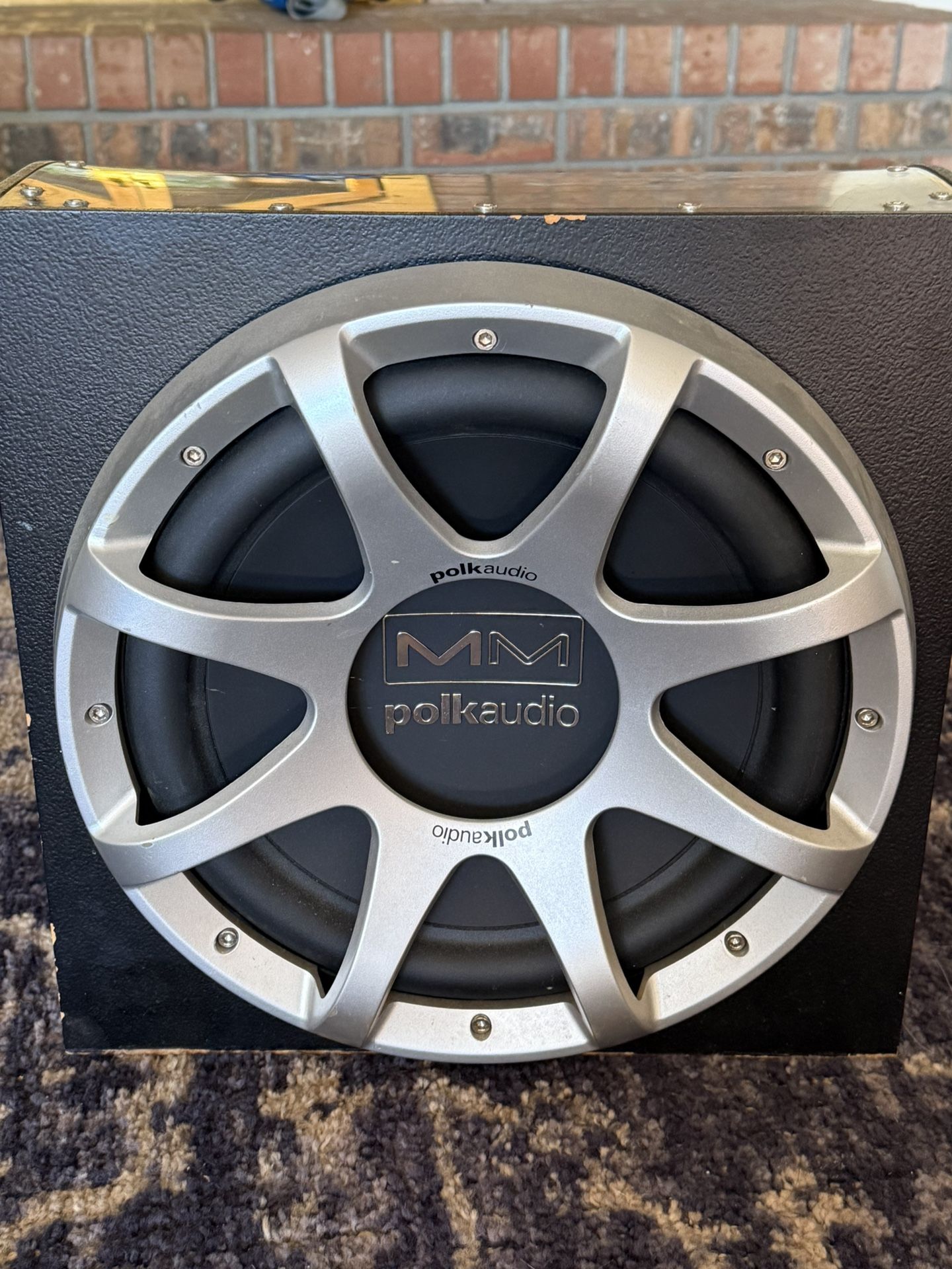 Polk Audio Mm1240 Subwoofer In Sealed Plexiglass Box