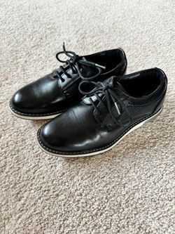 Casual dress shoes, kids size 13, excellent condition