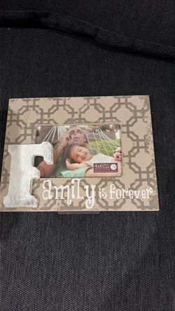 Family Picture Frame