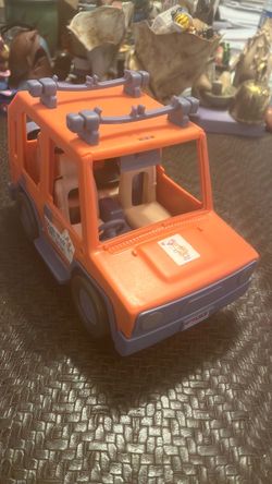 Bluey Heeler Orange Jeep By Moose Toys