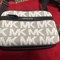 MK Mens Bag 