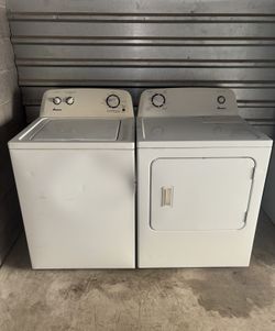 White Amana Washer And Electric Dryer Matching Set