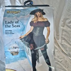 Spirit Lady of the Seas Pirate Costume