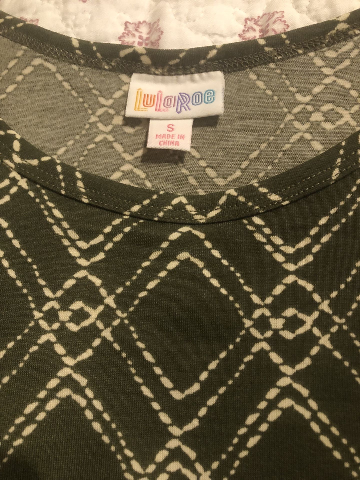 LulaRoe Carly Dress / Olive Green With Cream Color