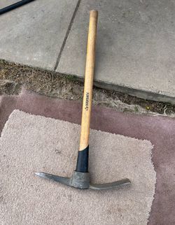 Husky Pick Mattock with Wood Handle