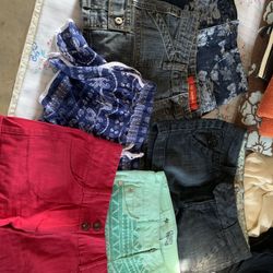 Shorts Size Small/Size 3
