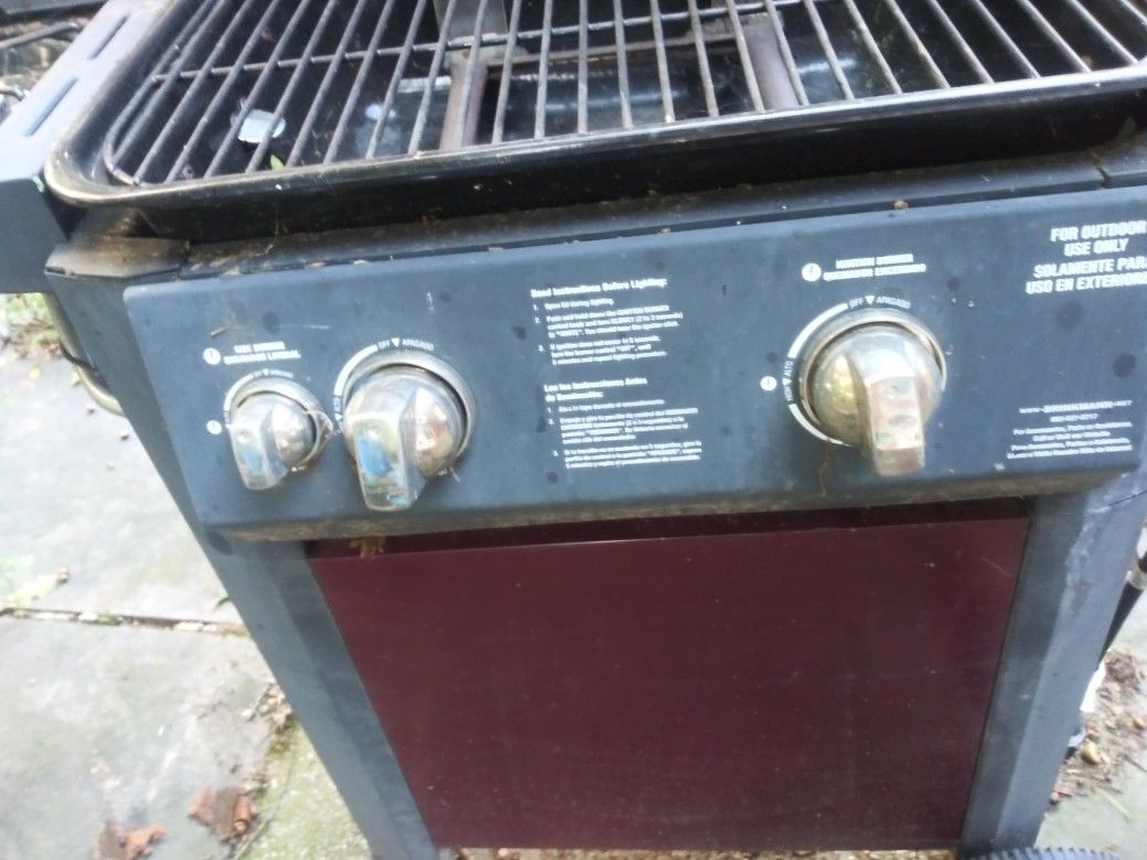 Gas/ Charcoal grill