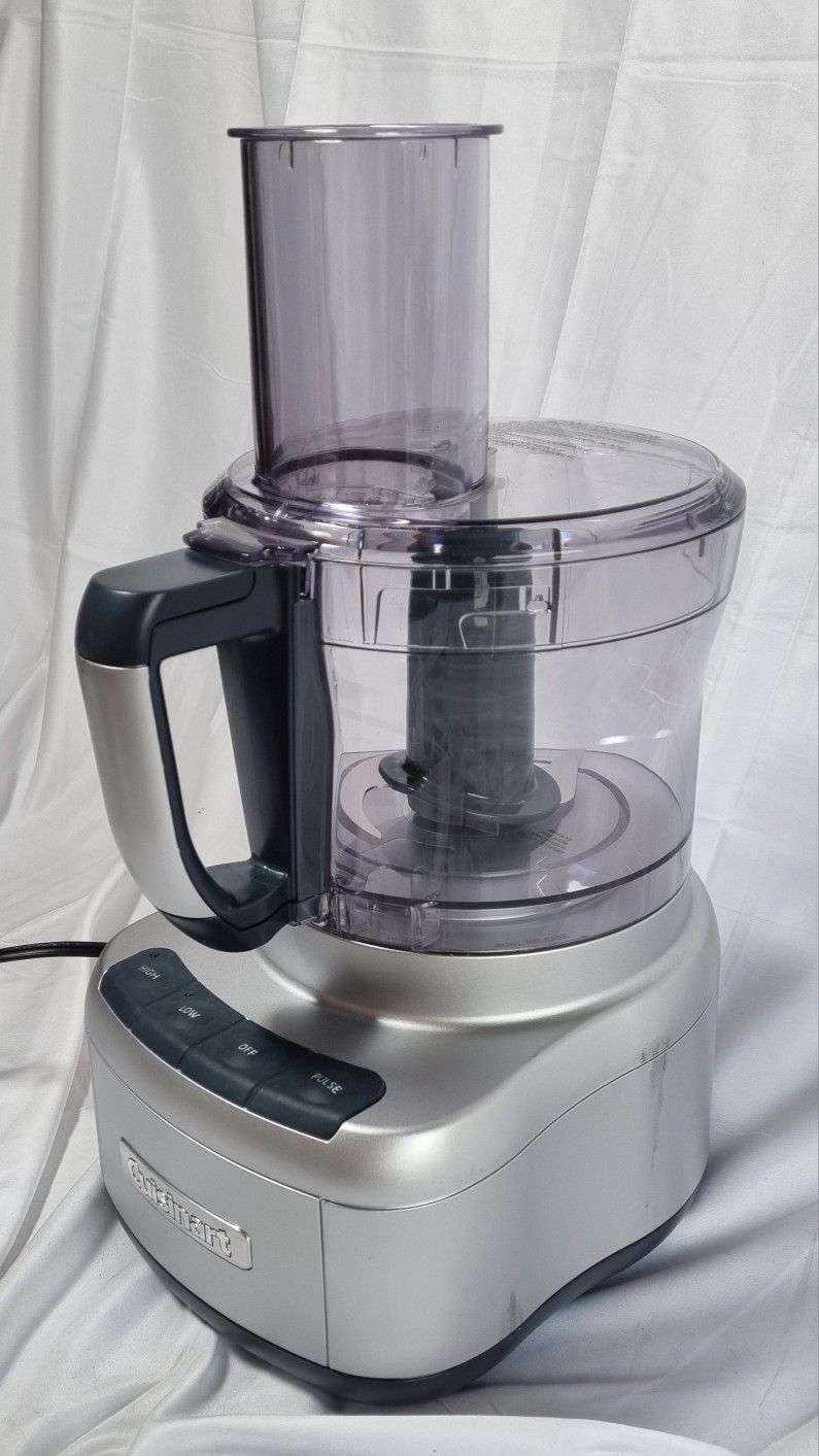 Cuisinart 8 Cup Elemental Food Proccessor New Without Box.