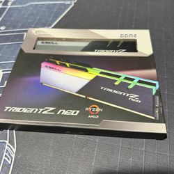 G.Skill Trident Z Neo Series 32GB (2x16GB) RAM DDR4 3600MHz F4-3600C18D-32GTZN