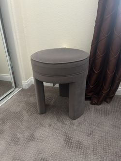 Velvet Stool