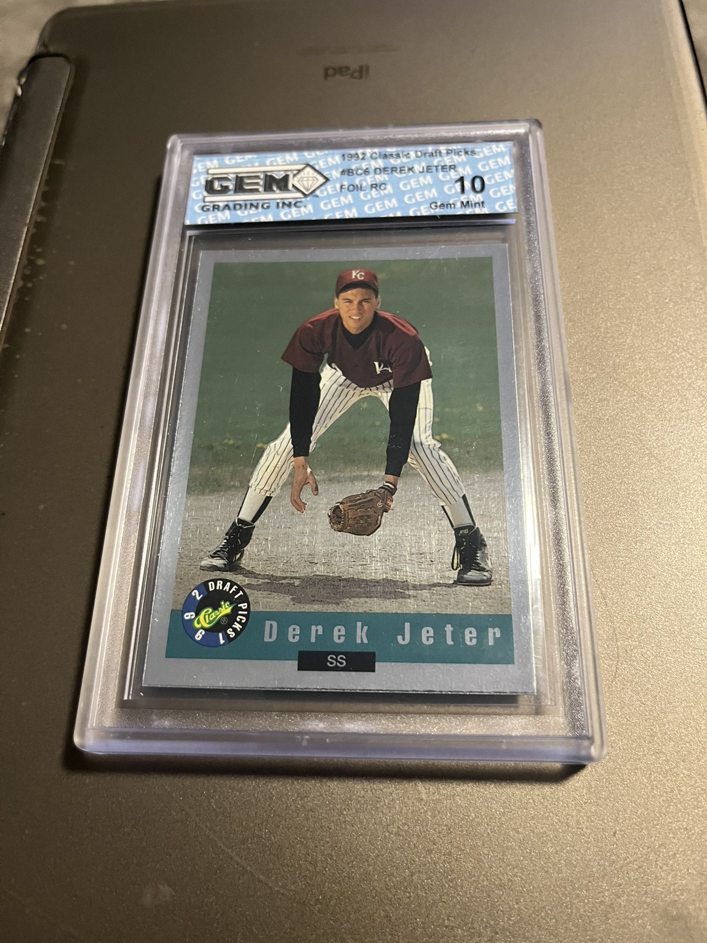 Derek Jeter Rookie Card / Classic Draft Picks Foil RC / Graded Gem Mint 10