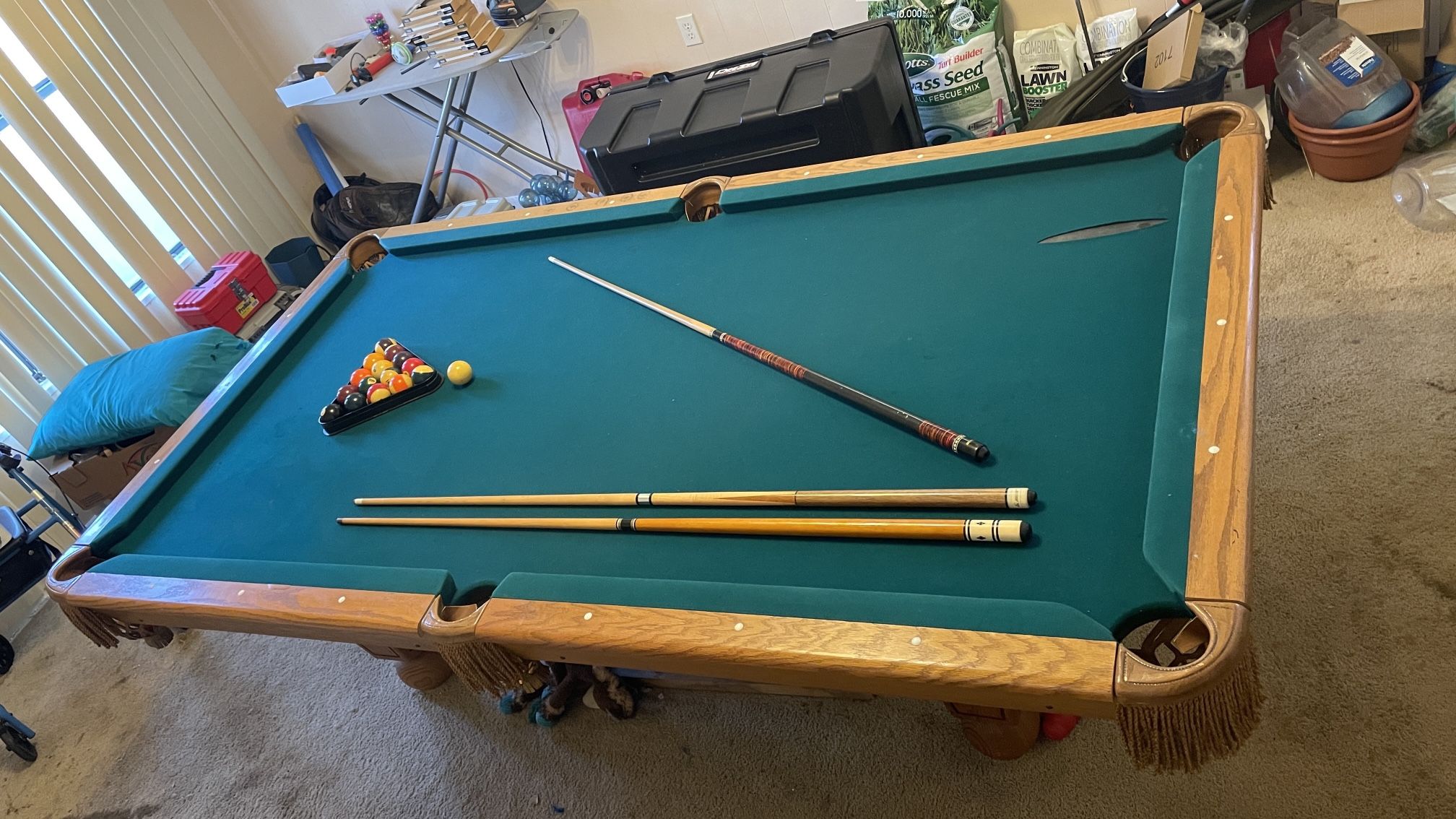 8’ POOL TABLE