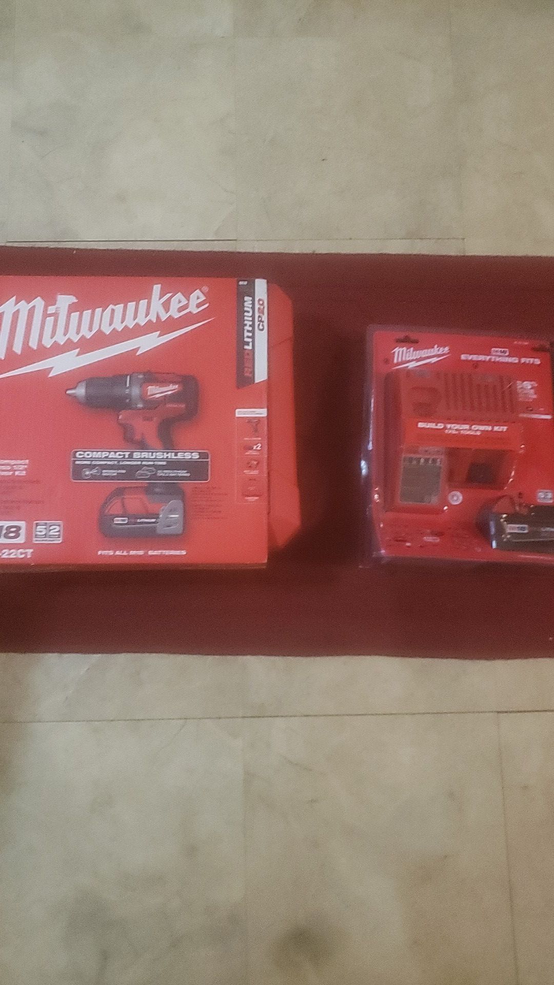 Milwaukee compact drill/driver kit