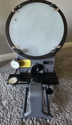 Micro Vu 12” Comparator