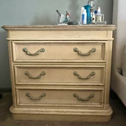 Bedroom Furniture Set