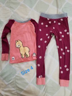 Girl's pjs