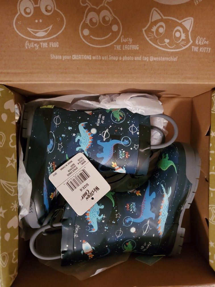 Boots Kids 6 Western Chief Brand New Never Used