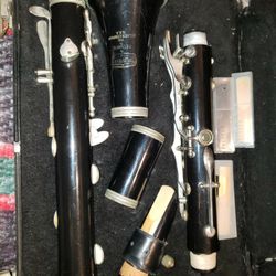 Bundy Clarinet 577