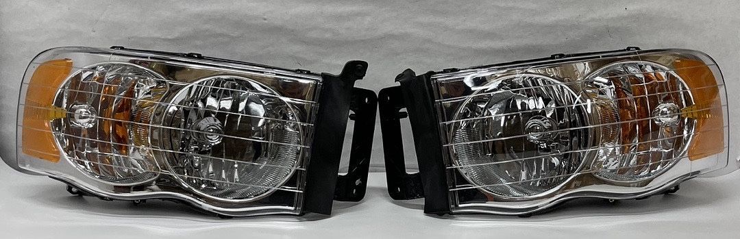 LA Zona Auto Parts 02 to 05 Dodge Ram Headlights OEM STYLE Luces Micas Calaveras Faros Focos Luz Light