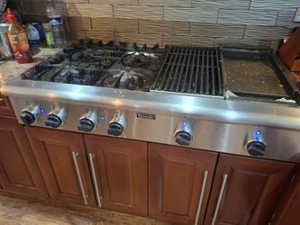 Thermador professional series 48" stainless steel  gas rangetop.