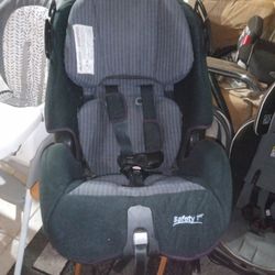 Very Nice Car Seat For Sale In Pine Hills