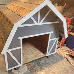 barn style doghouse