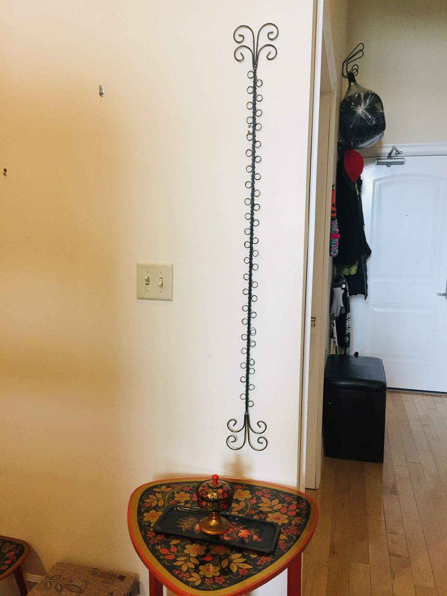 Antique Designer Decor. High quality metal. New. 50” long.