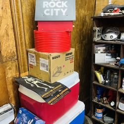 See Rock City Birdhouse