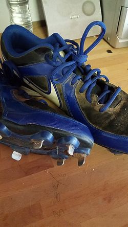 Nike baseball cleats