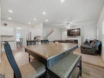 Kitchen table