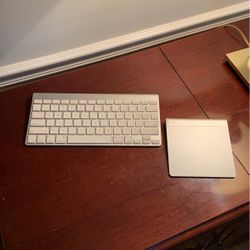 Apple Keyboard & Trackpad