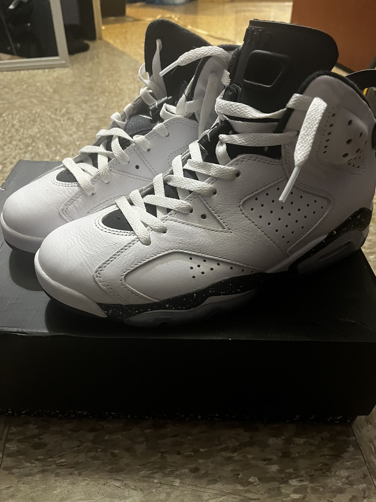 Jordan 6 Reverse Oreos