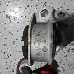Parts For Chevy VOLT 2017
