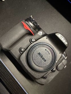 Nikon D300s camera