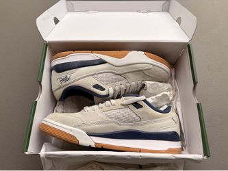 Shoes-JORDAN FLIGHT COURT