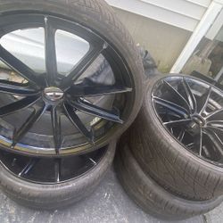 21” Mercedes Rims w/ Tires