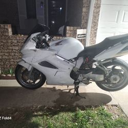 2006 Honda Vfr 800 White