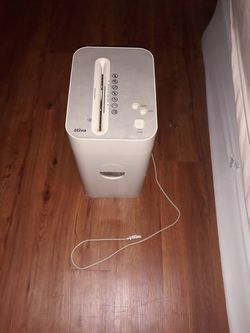 PAPER SHREDDER WORK FINE...$40 FIRM!!