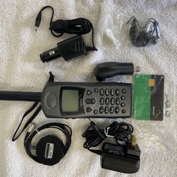 Iridium 9505a  Satellite Phone