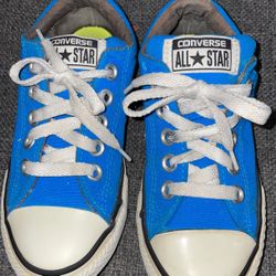 Kids Converse Size 12 