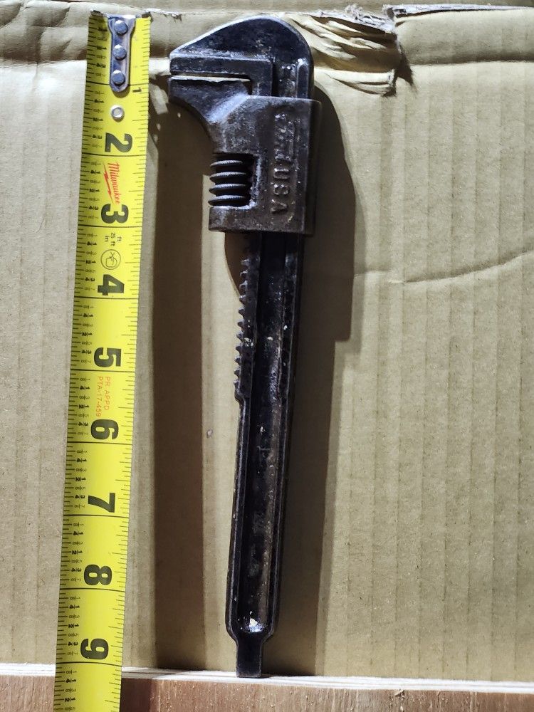 Ford Wrench