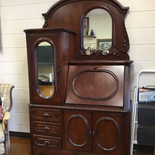Havertys Secretary Dresser Vanity Cabinet Antique Repro For In Havertys Secretary Dresser Vanity Cabinet Antique Repro Greenville Sc