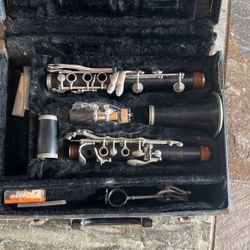 Selmer Signet Wood Clarinet 
