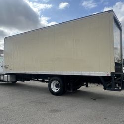 2021 Hino 268a