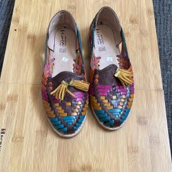 Mexican Women Shoes, Size 8